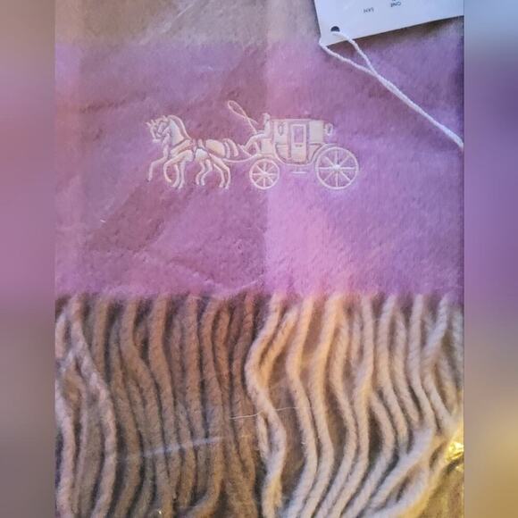COACH EXTRA LONG SCARF CHECK PRINT MUFFLER ICE PINK EMBROIDERED HORSE & CARRIAGE - Picture 3 of 3